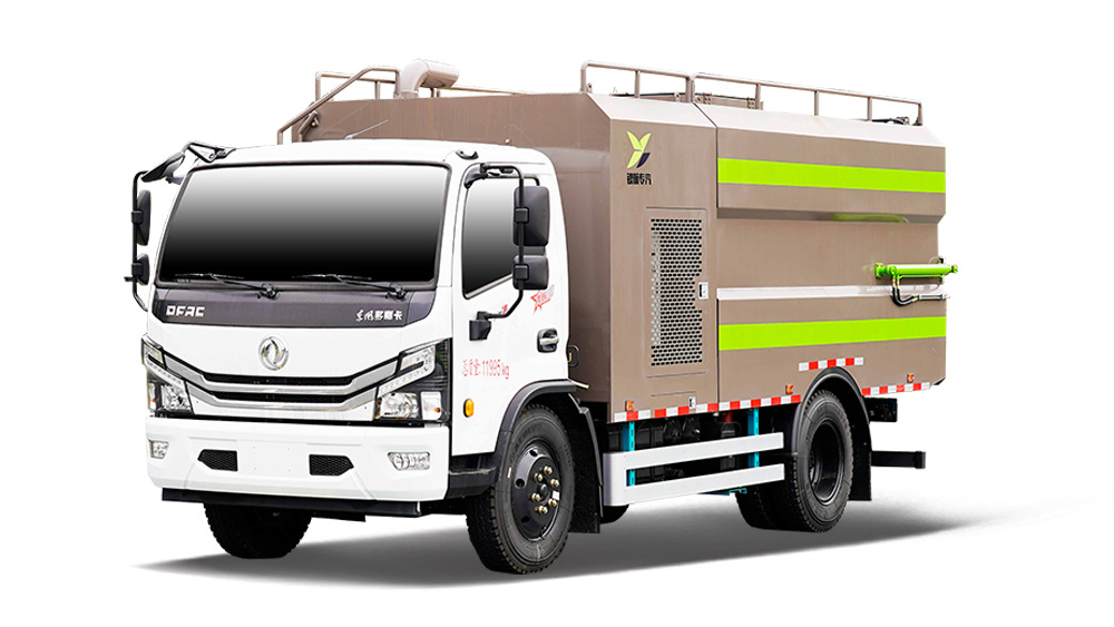 东风天锦吸尘车