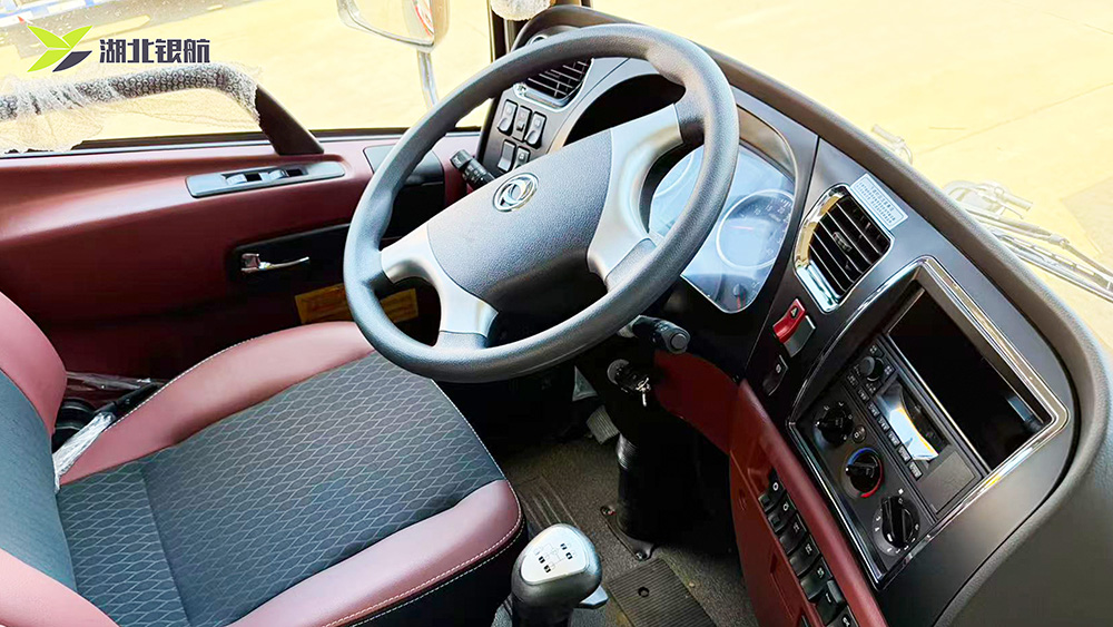东风D3S洒水车