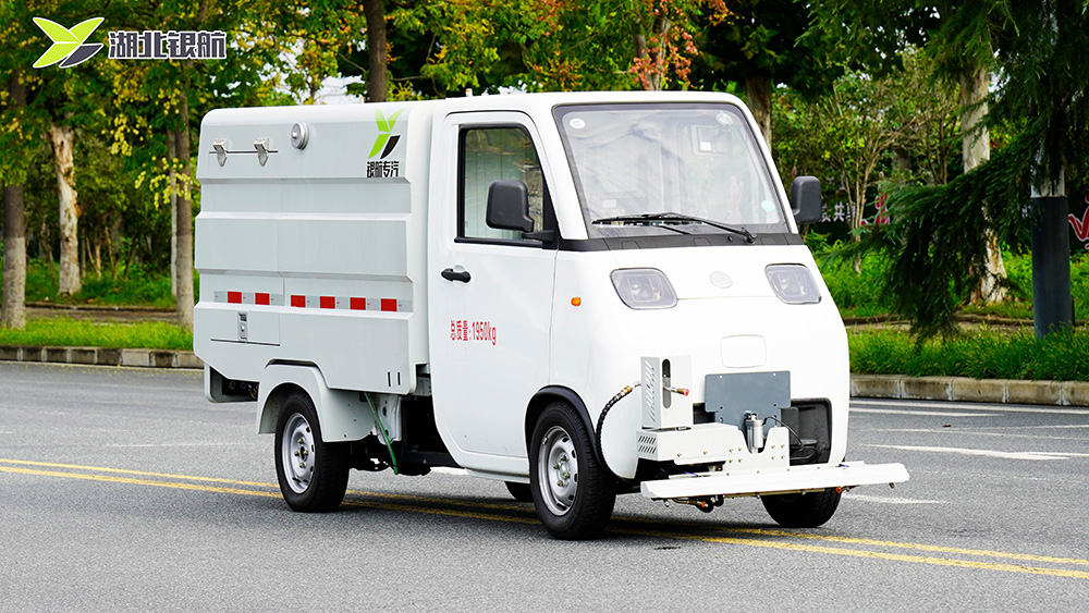 小神童路面养护车